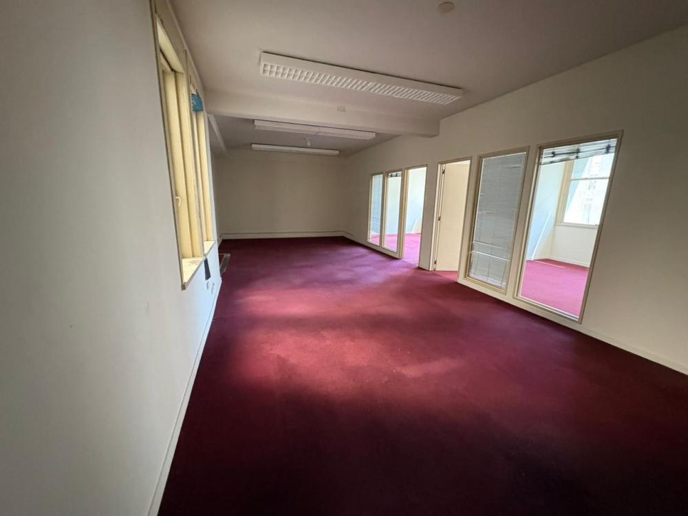 Uruguay 1037, Recoleta