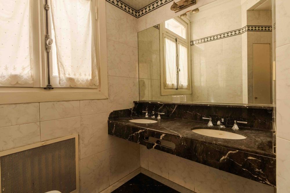 Recoleta - Vicente López 1609 - DEPARTAMENTO EN VENTA