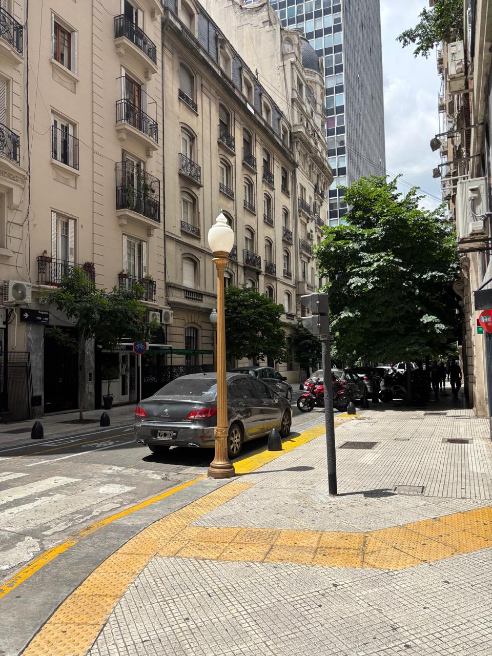 Retiro - Suipacha 1172 - DEPARTAMENTO EN ALQUILER