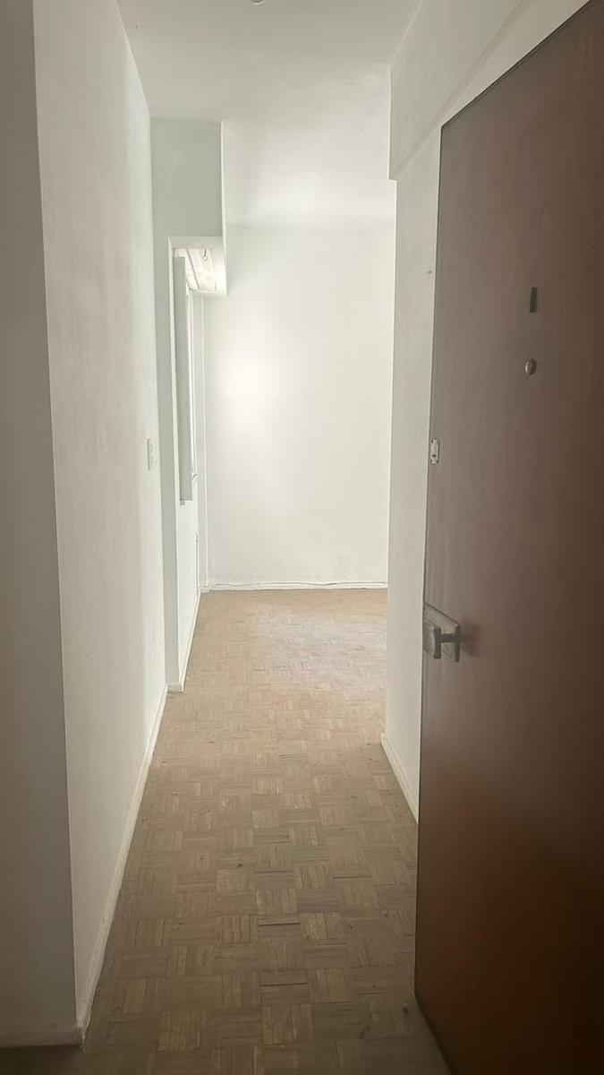 Monserrat - Rivadavia 822 - DEPARTAMENTO EN VENTA