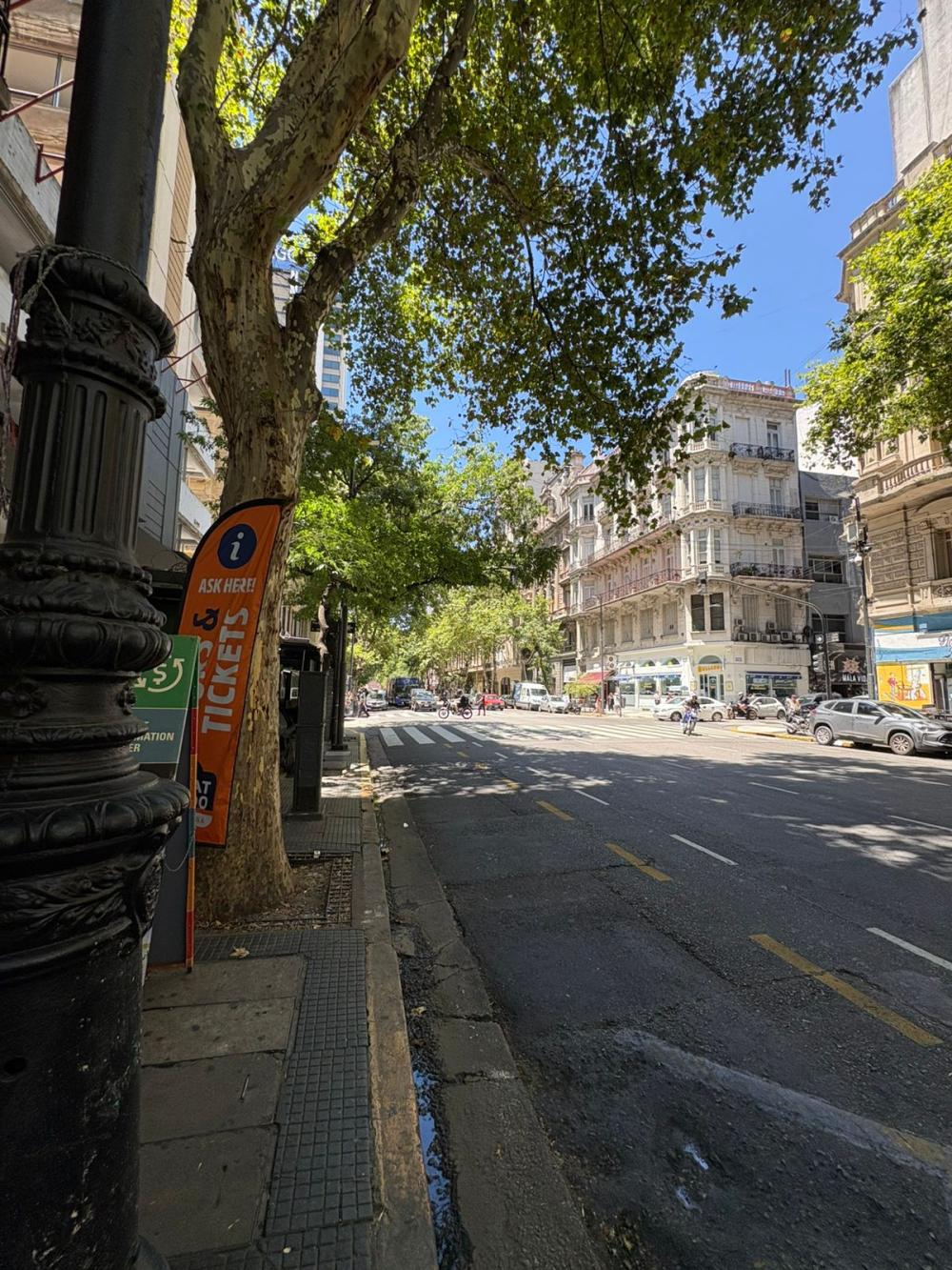 Monserrat - Av. de Mayo 821 - DEPARTAMENTO EN VENTA