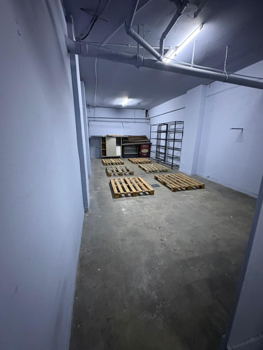 Plaza San Martín - Marcelo T. de Alvear 662 - LOCAL EN ALQUILER