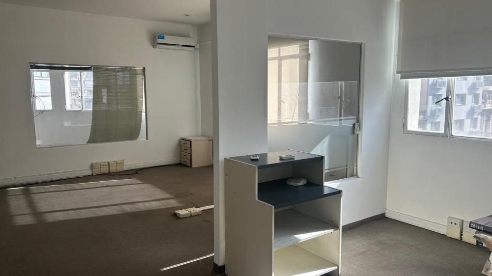 Monserrat - Salta 188 - OFICINA EN VENTA
